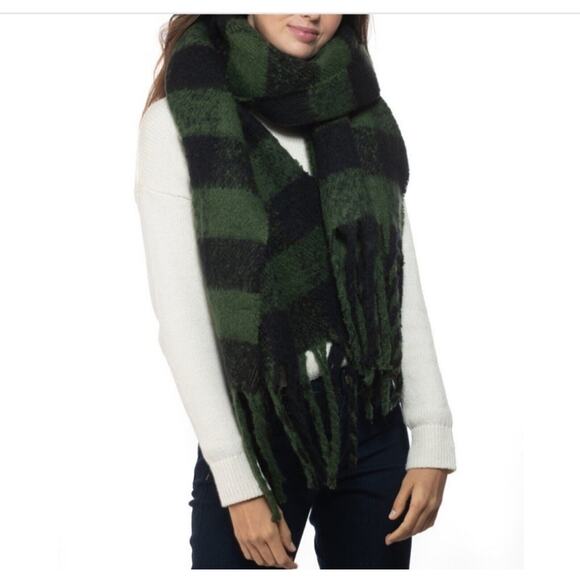 INC International Concepts Buffalo Check Blanket Scarf Wrap NEW - Picture 1 of 5